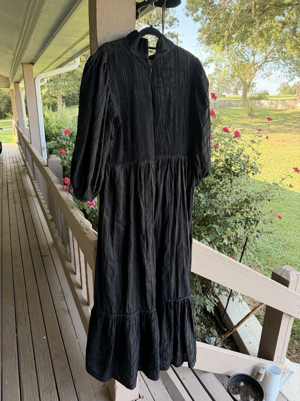 Cynthia Cazort Collins Black Textured Maxi Dress Womens M Pintuck Zip Boho READ